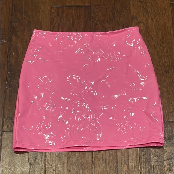 Small / Size 4 Barbie Pink Mini Pencil Skirt for Night Out - Picture 9 of 9